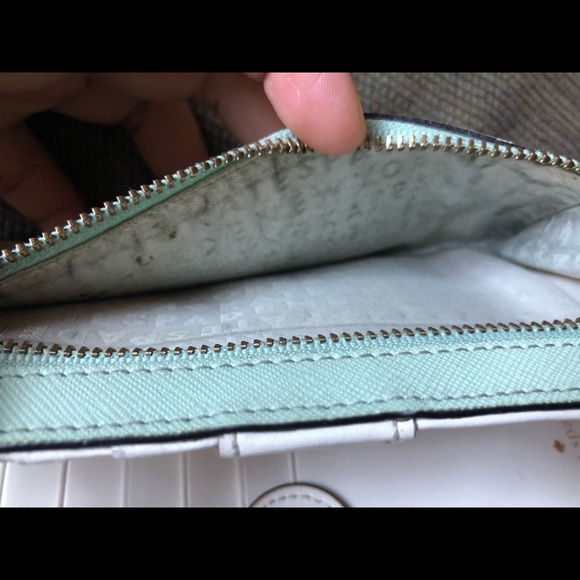 Authentic Green Kate Spade Long Wallet Clutch ♠️ - Picture 10 of 10